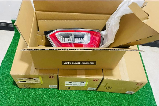 SUZUKI WAGON R FRONT BUFFER, REAR BUFFER AND TAIL LIGHT